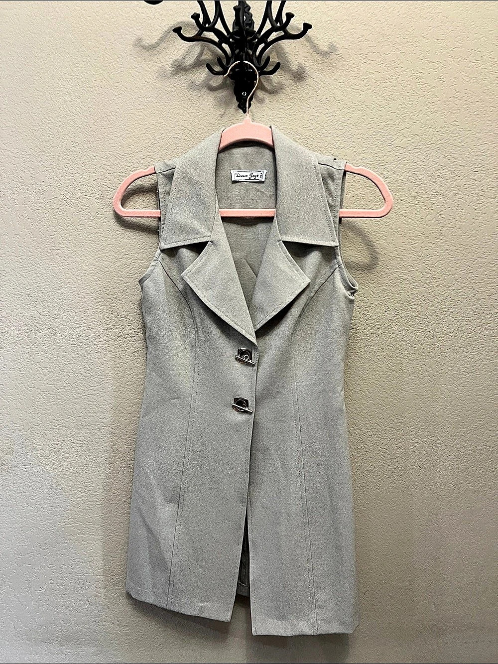 Dawn Joy Gray Notched Collar Vest Like New